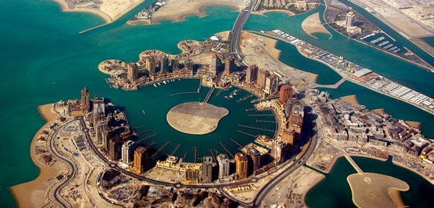 An aerial view of The Pearl-Qatar, located in Doha. This real estate development many see as created to compete with the Palm Jumeirah in Dubai. (Image Corbis)