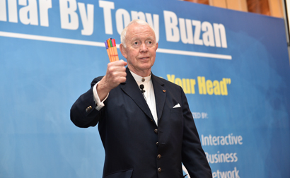 Tony Buzan, the pioneer of mind mapping and speed reading techniques, addressing an audience at Doha.